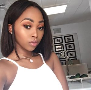 African women can choose to look stylish in a straight bob.